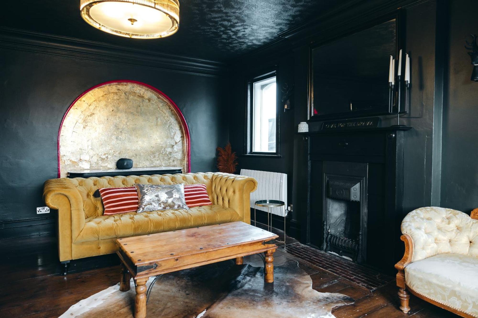 House With A Cinema And Games Room, Sleeps 17 شروزبري المظهر الخارجي الصورة